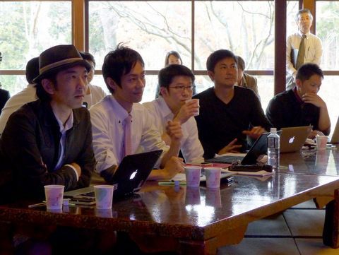 審査員の面々。私は一番左